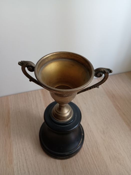 troféu taça de concurso de pesca desportiva dos anos 60