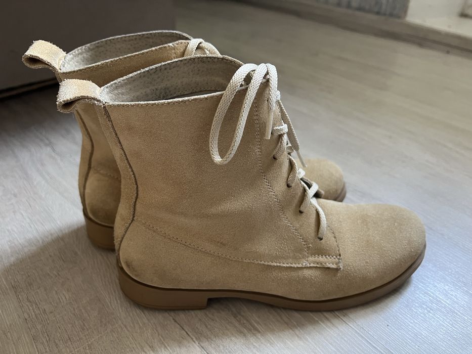 Замшеві черевики One by One