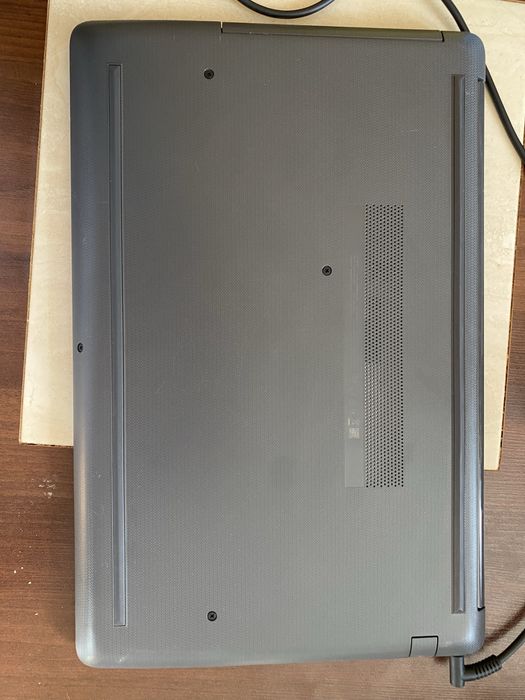Ноутбук HP 250 G7