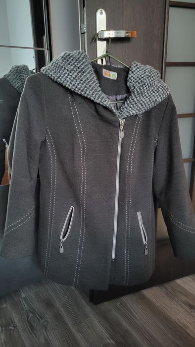 Kurtka ,płaszcz zimowy damski.