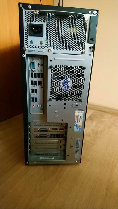 Komputer stacjonarny Windows 11