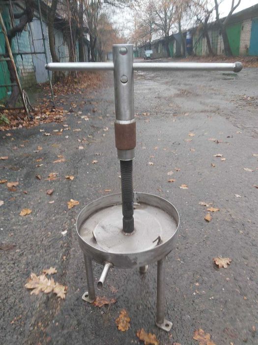 пресс для сока винограда