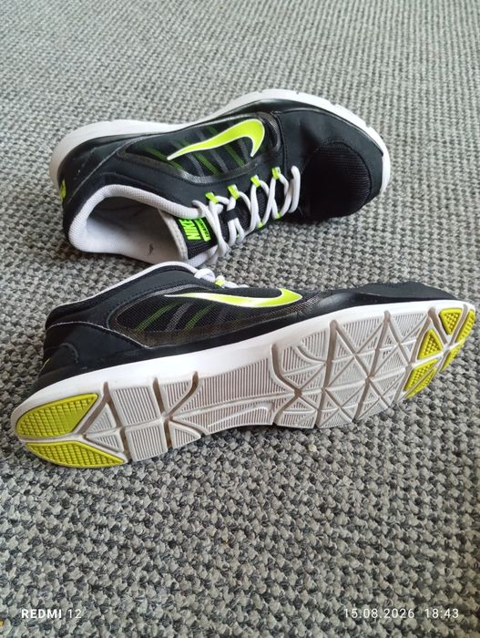 Buty damskie sportowe Nike Flex Trainer 4  Black/Volt r. 41