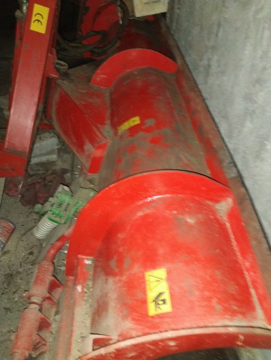 Pług do śniegu mocowanie na tuz lub tur euro ramka