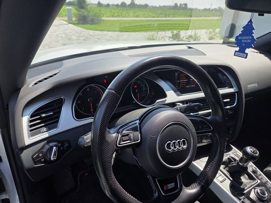 Audi A5 cabrio quattro