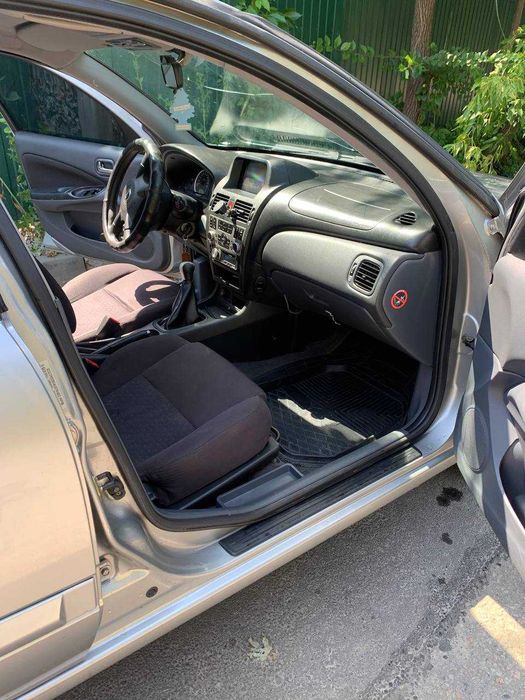 Nissan Almera 2005 г.