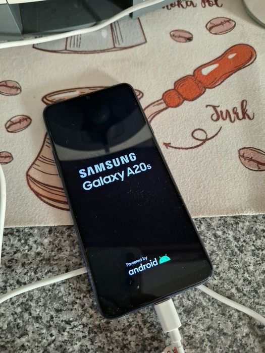 Telemóvel Samsung A20s