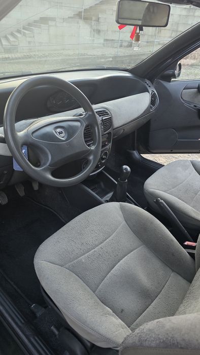 Carro usadoLancia y
