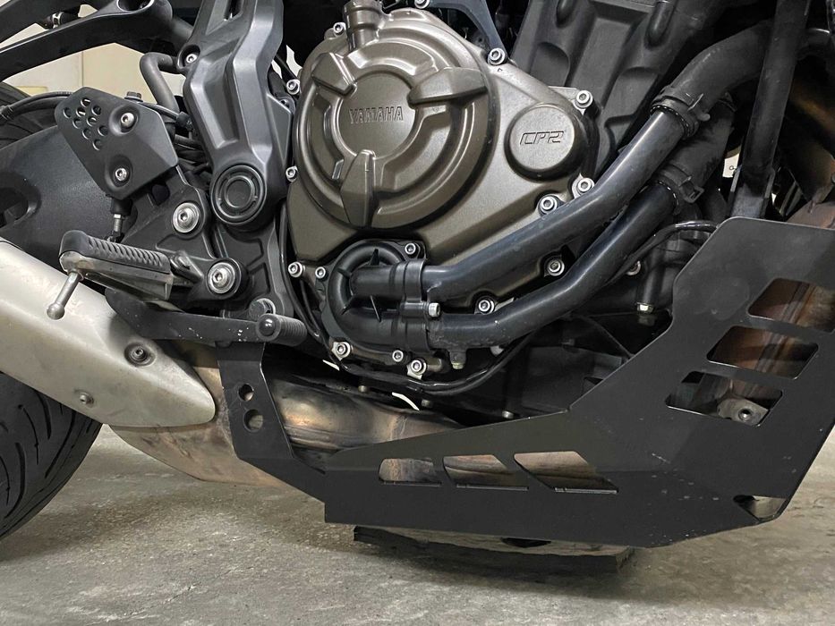 Proteção de carter para yamaha tracer7 2021