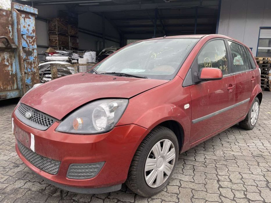 Форд фієста мк6 запчастини авторозборка