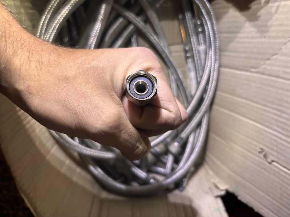 Węzyki hydrauliczne 17 sztuk nowe