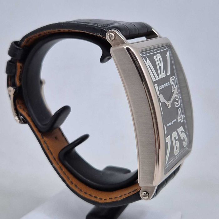 Promocja Roger Dubuis Much More Limited to 28 peaces
