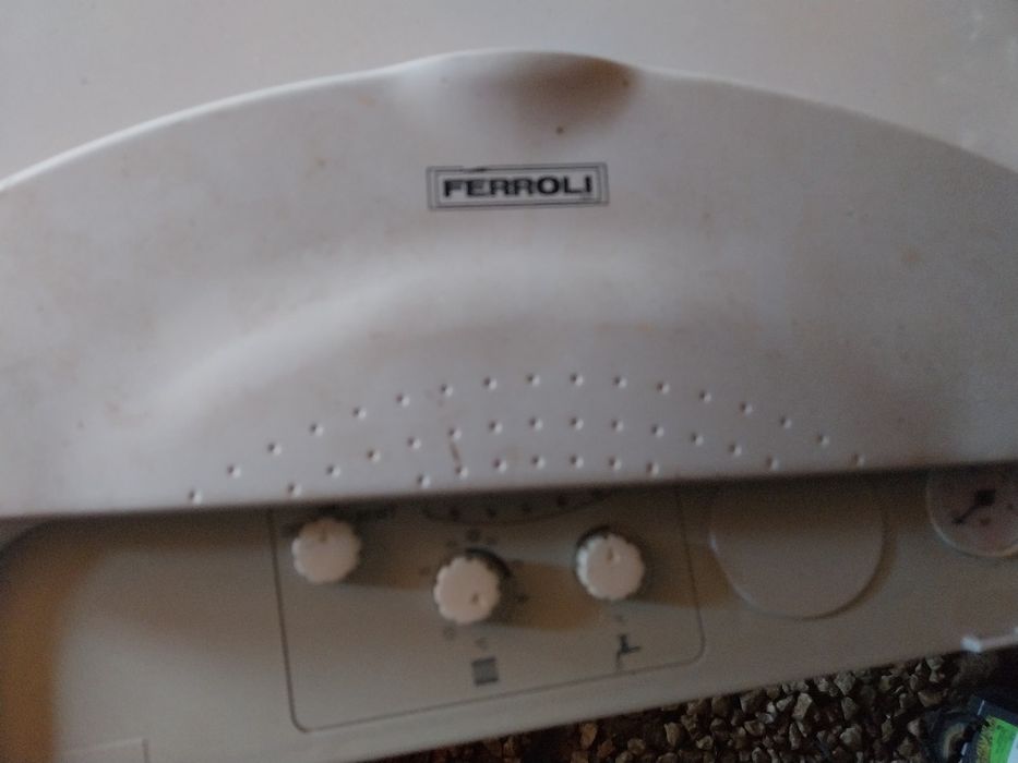 Esquentador ferroli