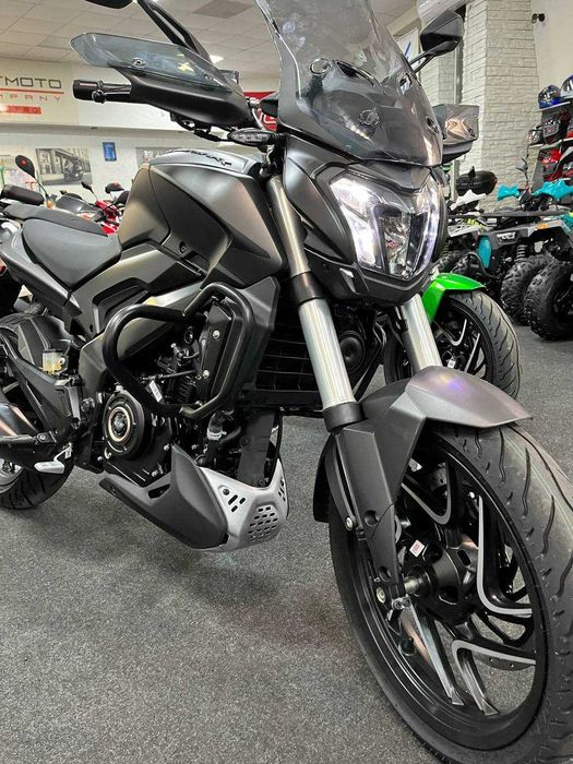 Мотоцикл Bajaj Dominar 400