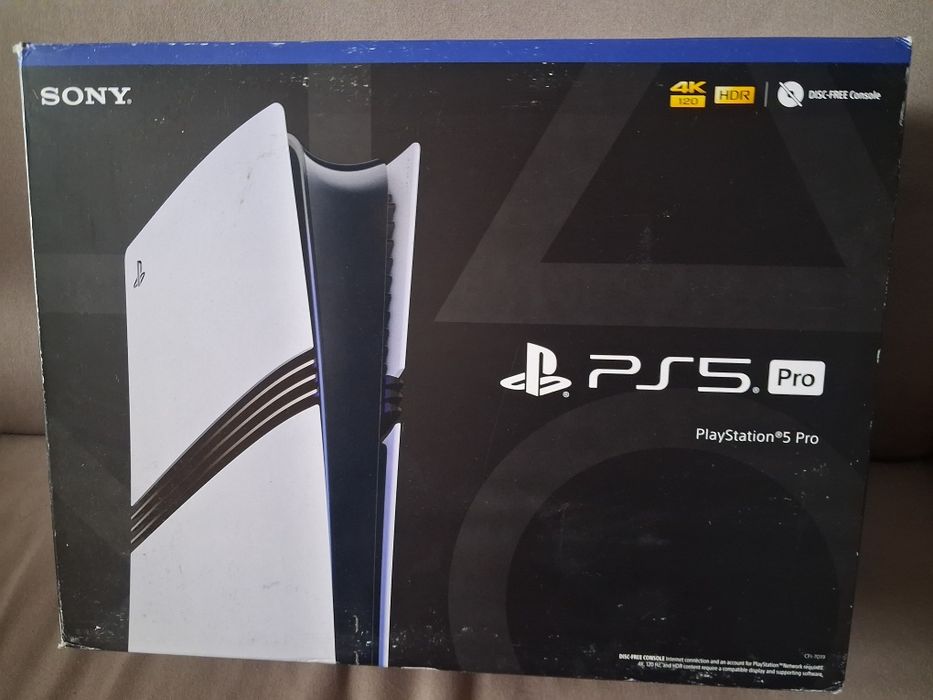 Продам Playstation 5 Pro 2TB