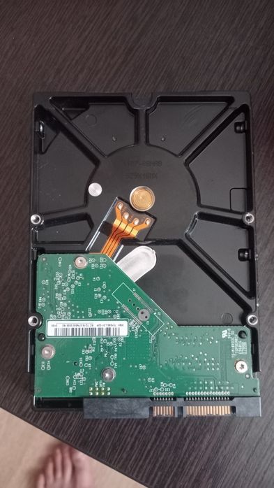 WD6400AAKS Жесткий диск