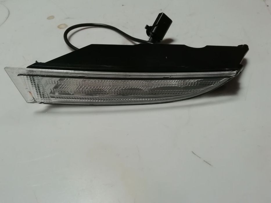 Luz de presenca frente esquerda - Vw Scirocco .