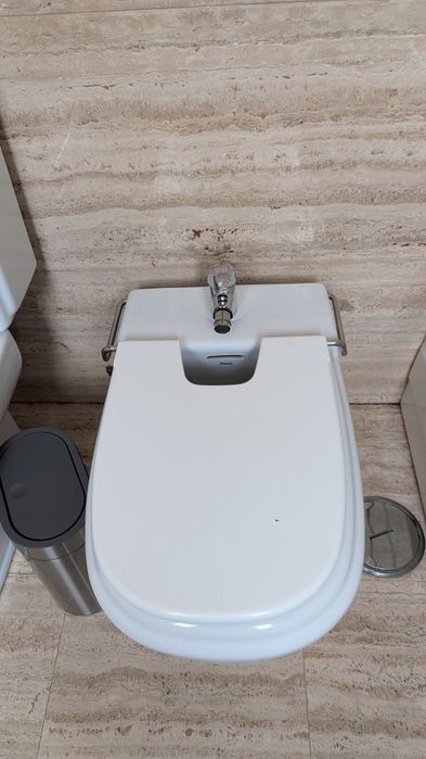 Pack Casa de Banho Roca: Sanita Compacta + Bidé com Torneira – Impecáv