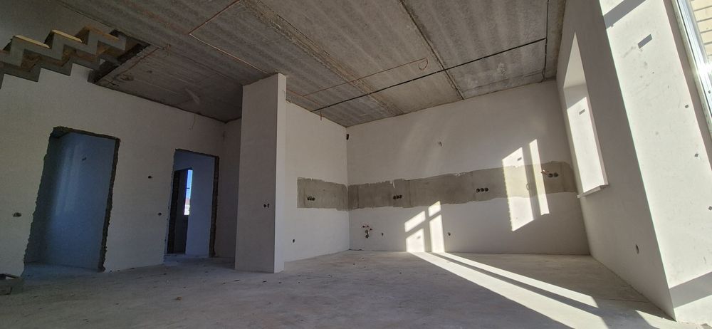 Продаж 2п  будинку 125м2, 4с ділянка від забудовника! Престижний район