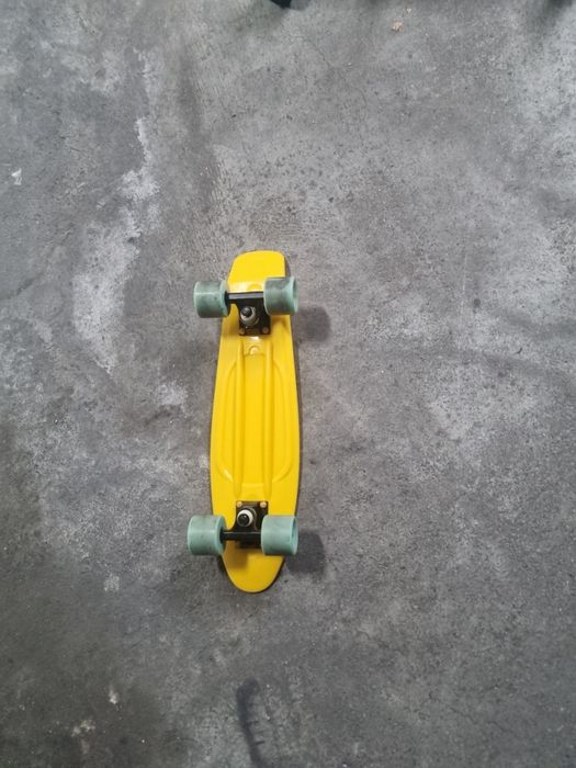 Skate laranja fantastico