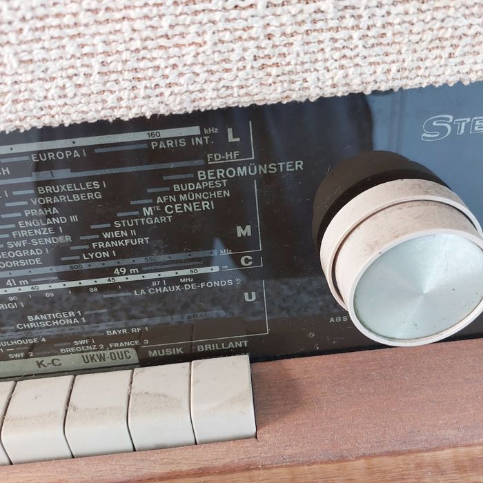 Radio Resonar antigo