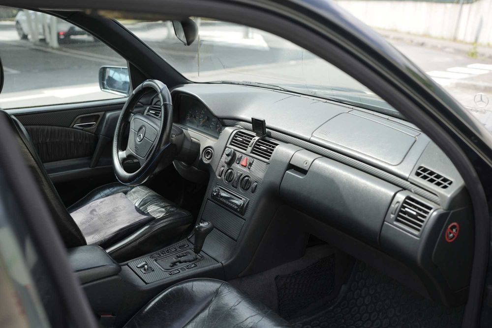 Mercedes E220 CDI Automático 1999