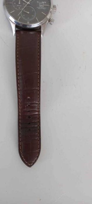 Relógio GANT  em prateado e fundo preto