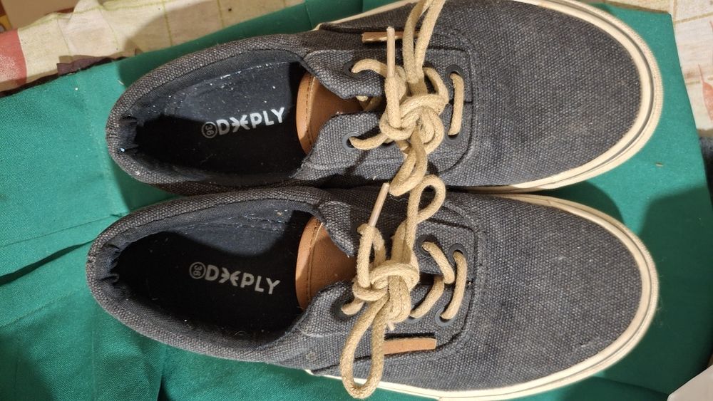 Tênis como novos deeply