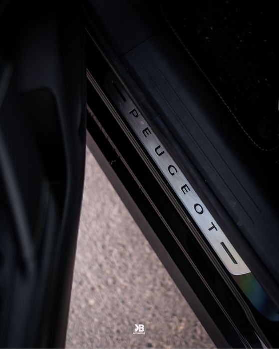 Wynajem Peugeot 208 automat tanio wypożyczalnia samochodów