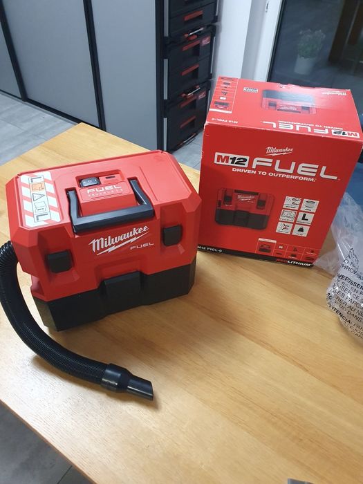Odkurzacz Milwaukee M12 FVCL-0