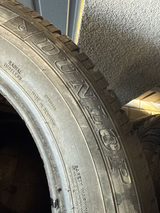 Шини резина 235/55/17 r17 Dunlop пара зимні