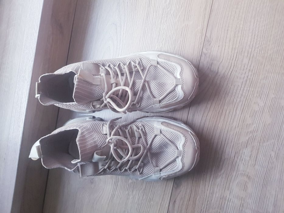 Buty sportowe męskie marki Ideal Shoes rozmiar 41.