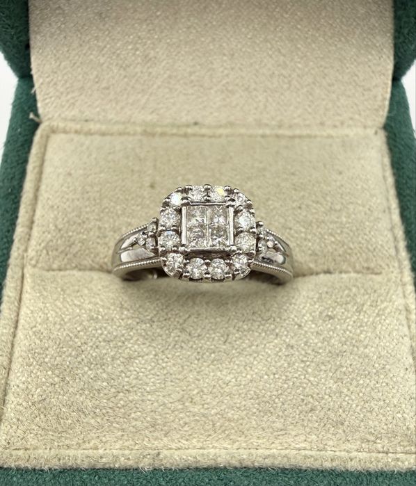 Złoty pierścionek z diamentami 0,45ct