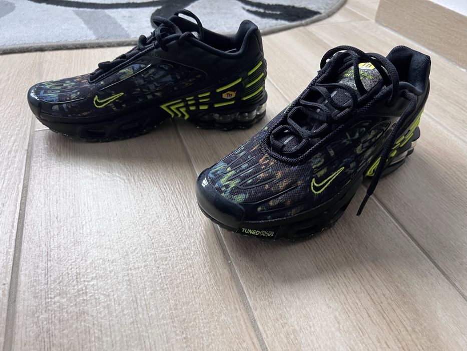 Крутезні кросівки Nike,оригінал