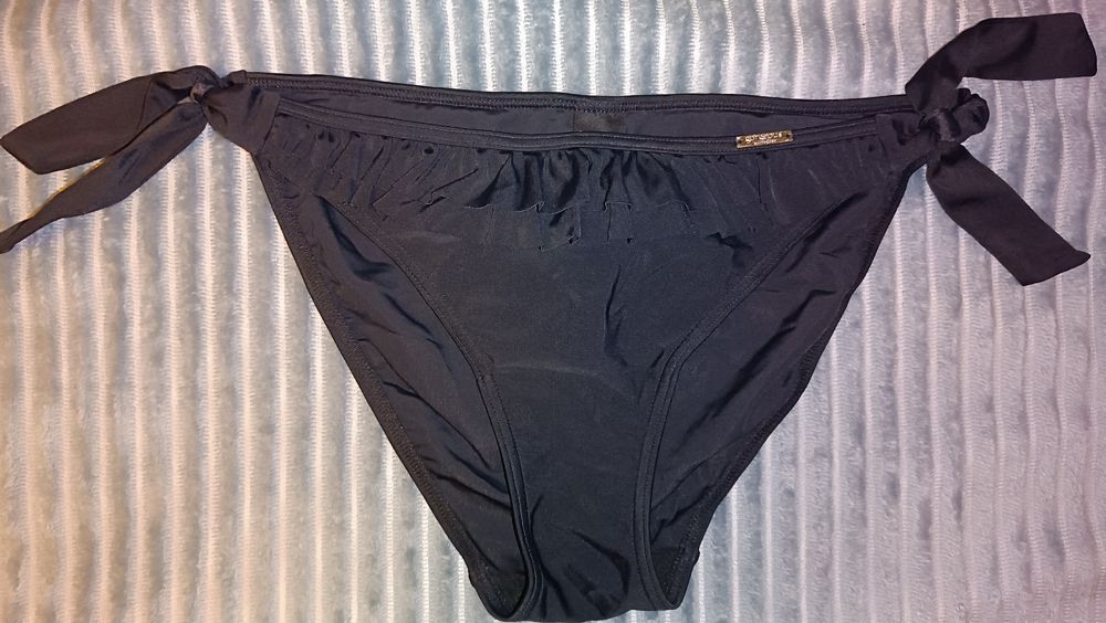 Плавки, низ купальника