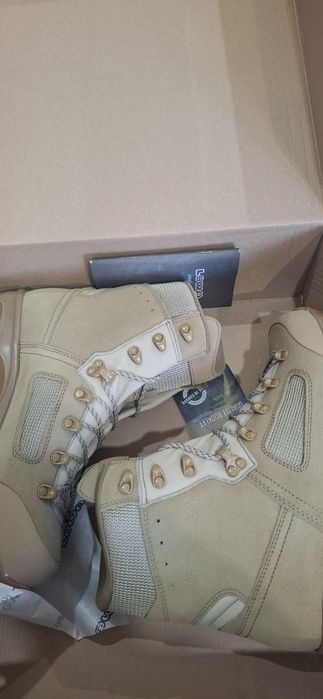 Piaskowe buty trekkingowe Lowa Elite Desert r 42,5