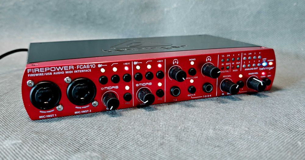 Interfejs audio BEHRINGER FIREPOWER FCA610 audiofilski FireWire/USB/MIDI 6 wejść/10 wyjść, 24-Bit/96 kHz z MIDAS