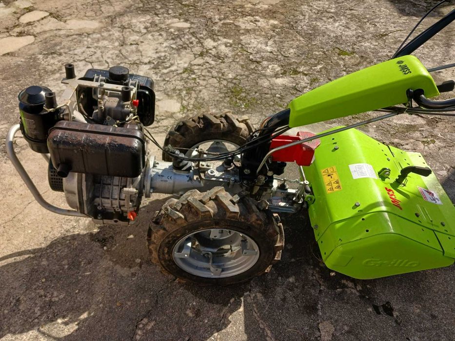 Motocultivador Grillo