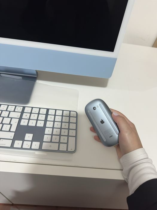 IMAC blue 16GB/512GB/  2024