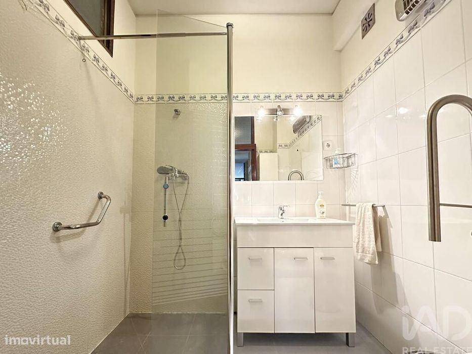 Apartamento T5 em Guarda de 161,00 m2