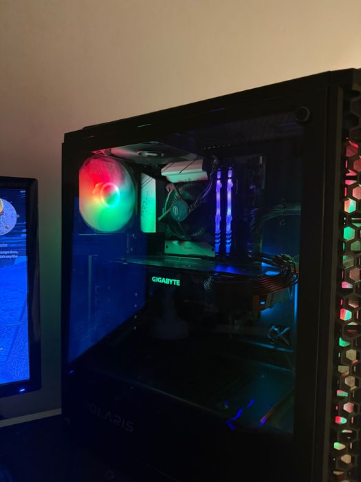 Sprzedam Komputer stacjonarny