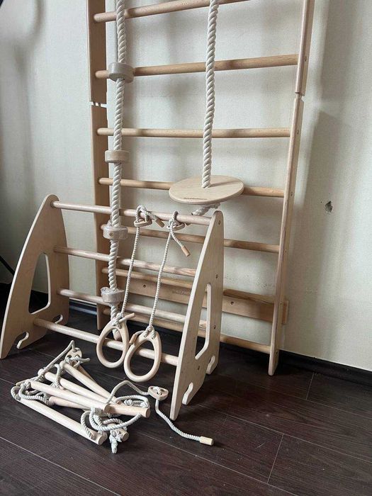 Детская шведская стенка с турником WoodandHearts