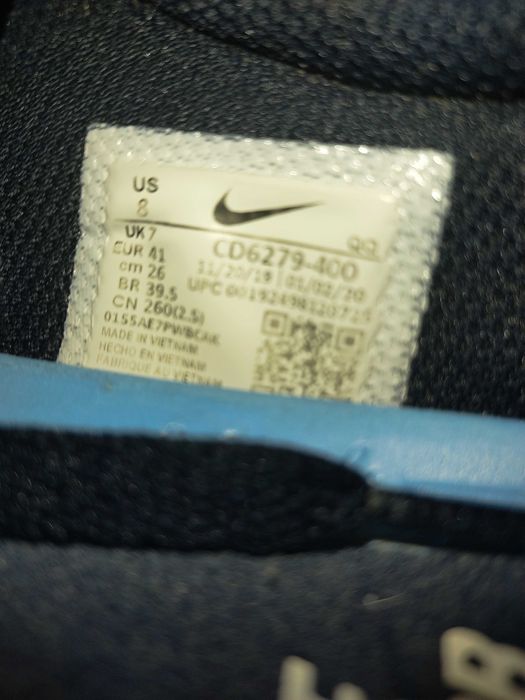 Ténis Nike SB Charge Canvas