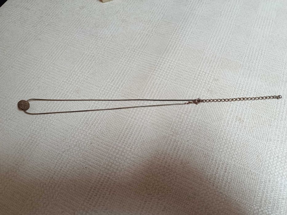 Colar de Corrente com Pendente Esférico Texturizado