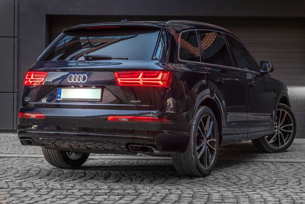 Audi Q7 S line quattro – wynajem SUV premium | Legnica