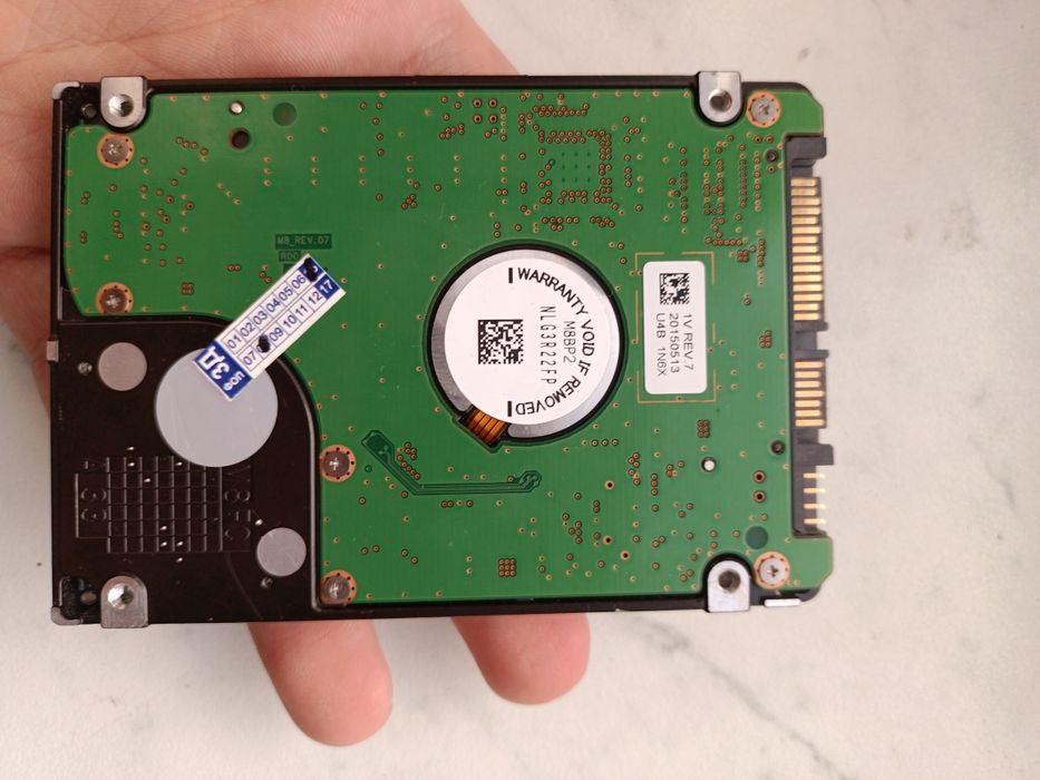 продам хороший hd на 500 гб от самсунга