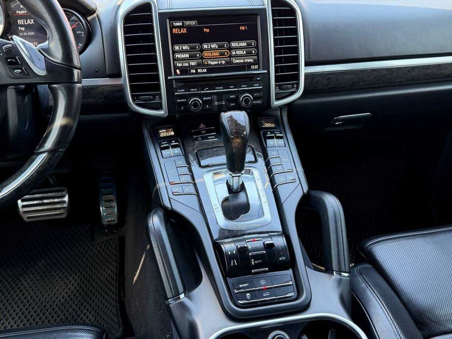Porsche Cayenne 2012 у кредит, розстрочку, на виплату.