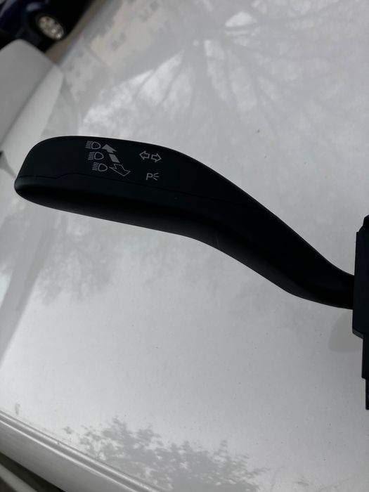Przełącznik kierunkowskazów Vw Polo 6 r