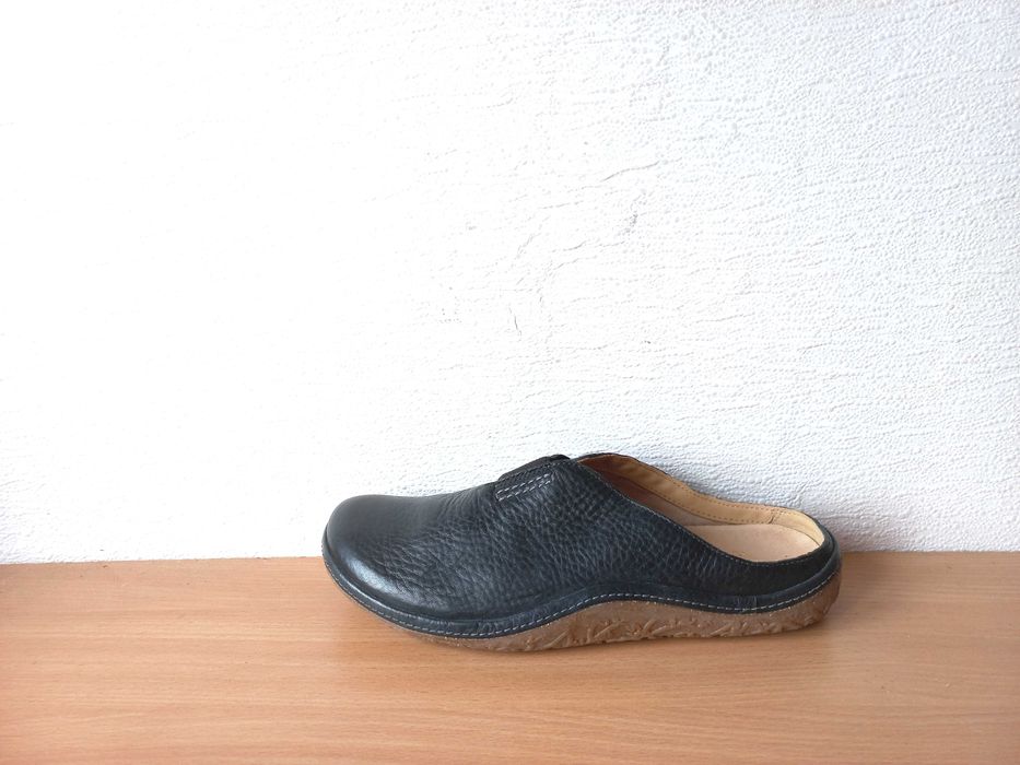Класні шкіряні клоги туфлі Clarks 39 р.