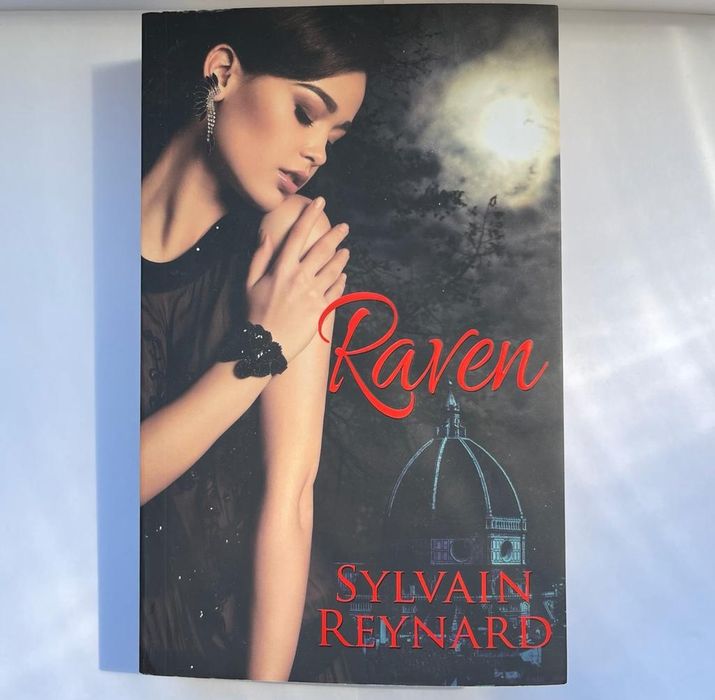 Sylvain Reynard " Raven "